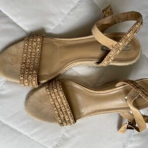 TAHARI Walsh Espadrille Wedge Heels